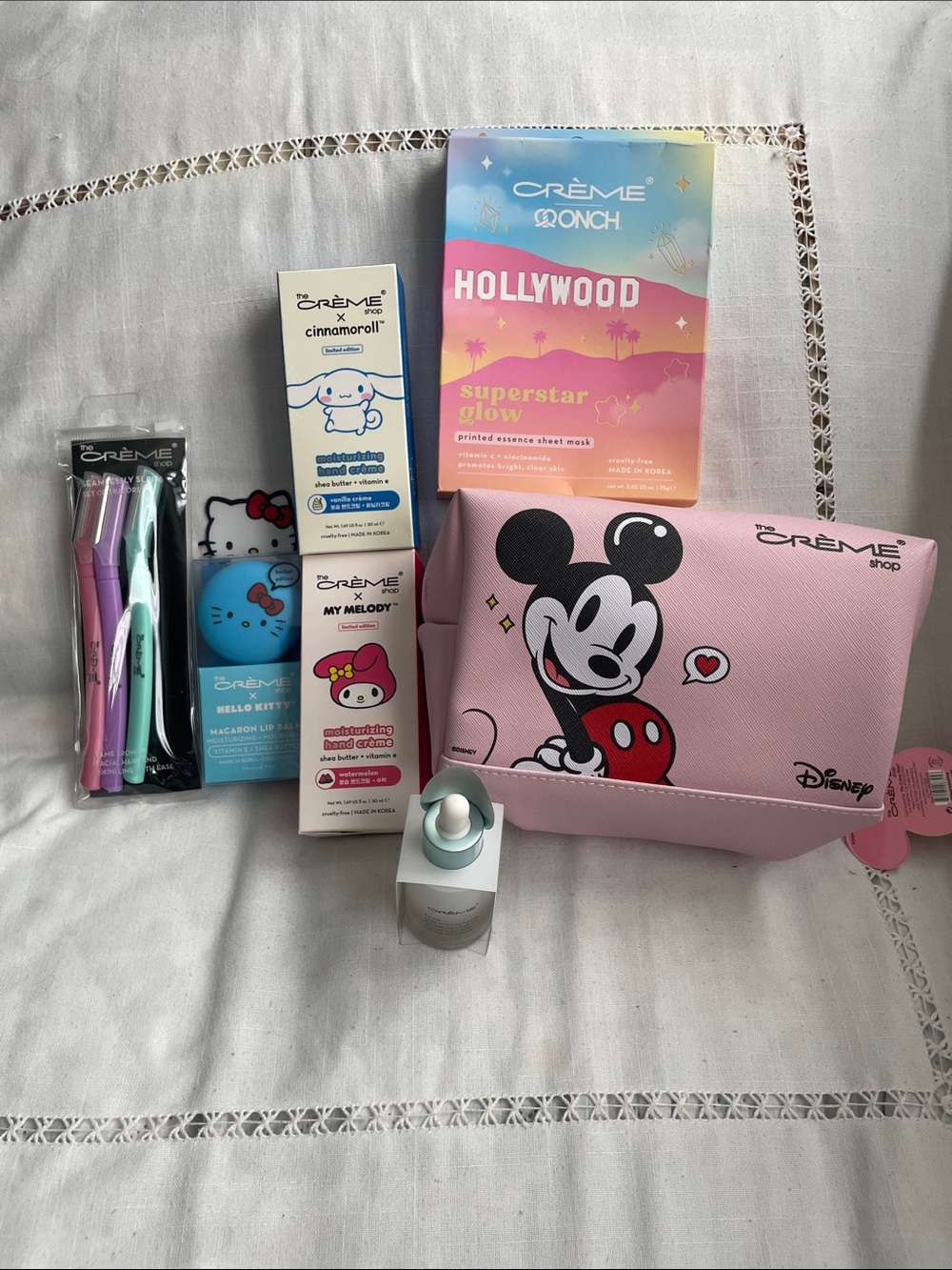 Disney Pink Mickey Cosmetic Pouch with Assorted Bath & Body Items NEW